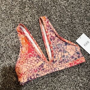 FLEO VaVaVoom Sports Bra - Medium Support